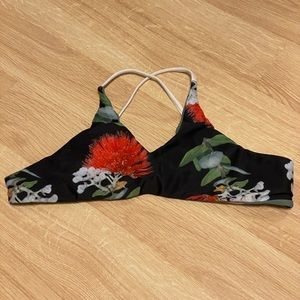 ʻŌhiʻa Lehua Sustainable Bikini Top